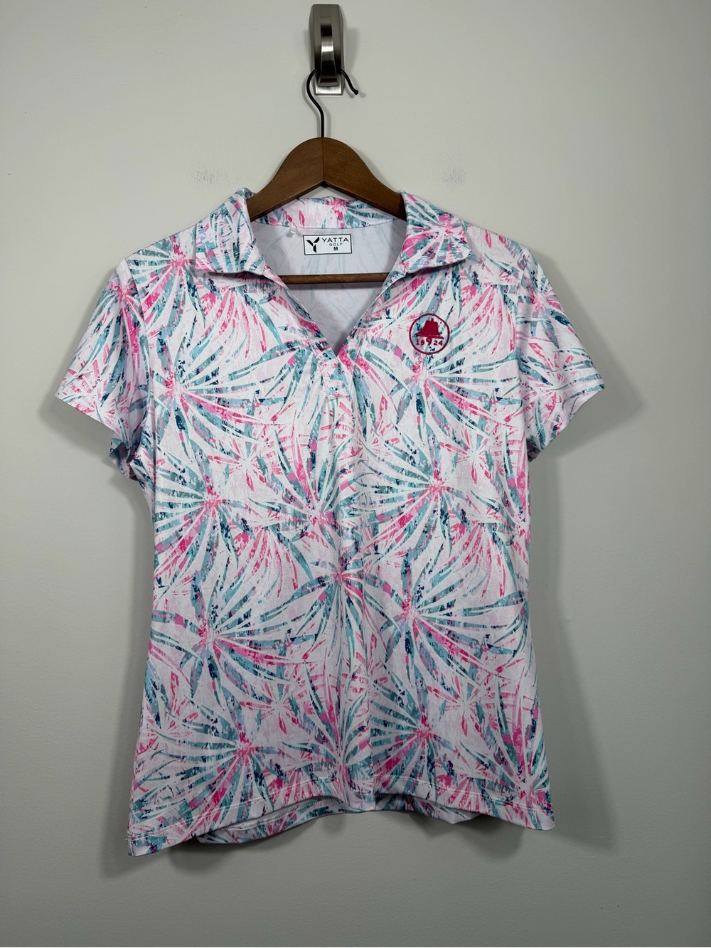 Yatta Golf Women’s M Pink Teal Tropical Palm Print Polo Shirt 19/24 Logo
